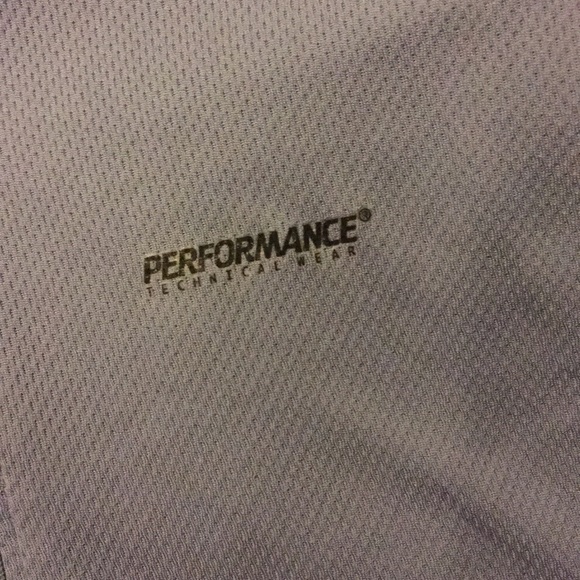 Performance Top - Picture 2 of 7